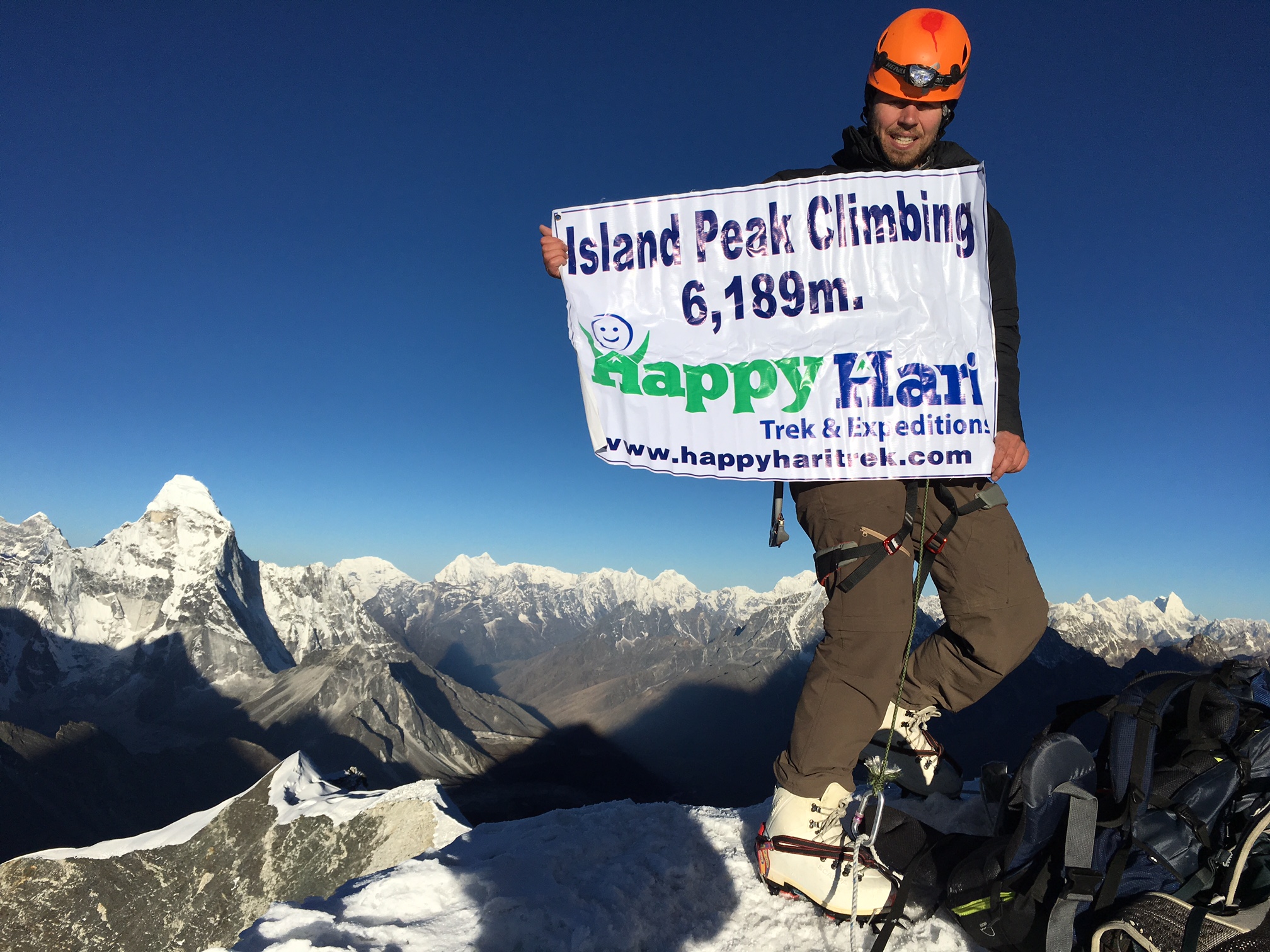 Island Peak/Imja Tse (6189m)